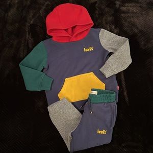 Levi’s Toddler 2T Color block Hoodie with Matching Joggers Red/Navy/Green/Yellow